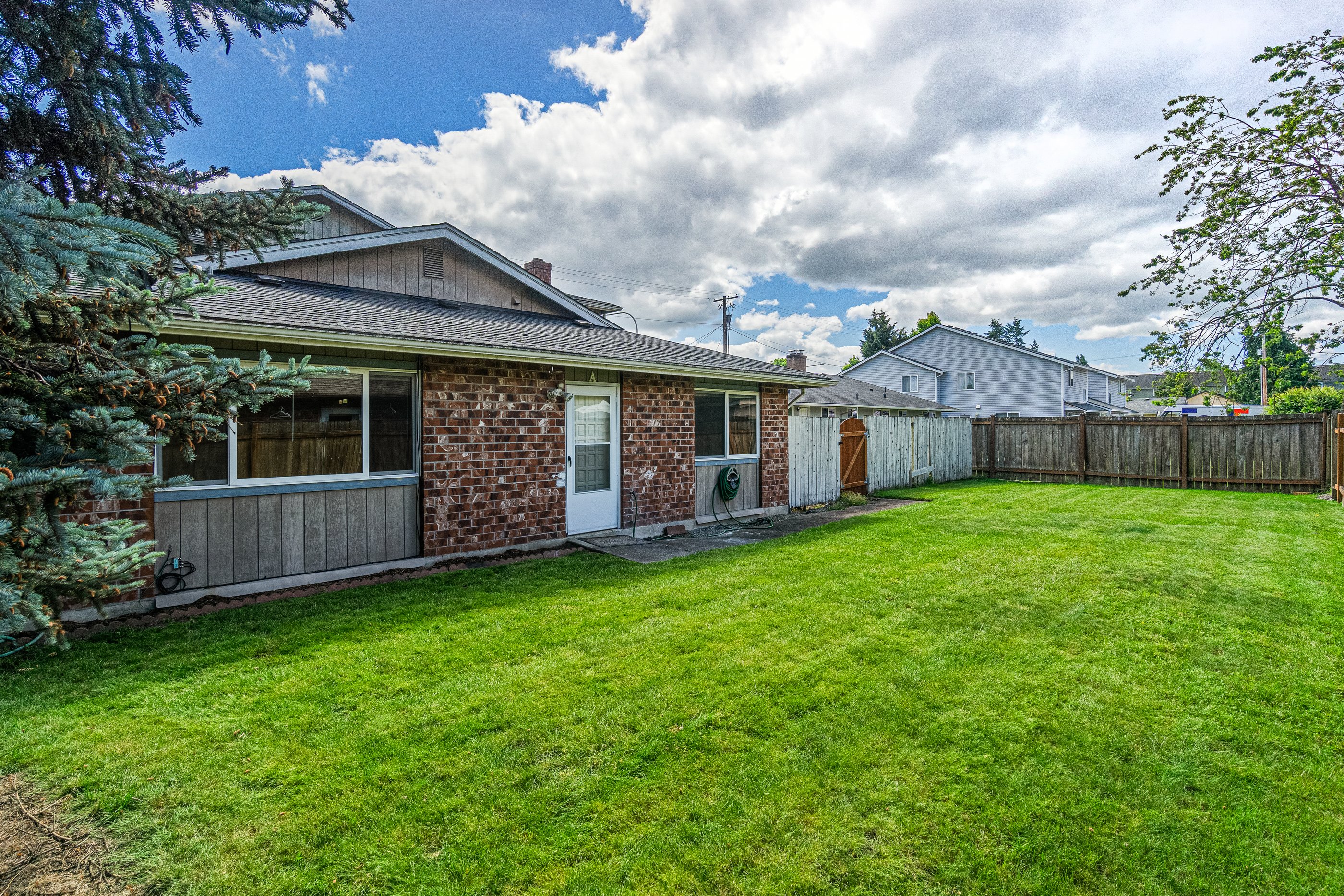 Auburn WA rental duplex managed by Sagareus Property Management, residential investment property