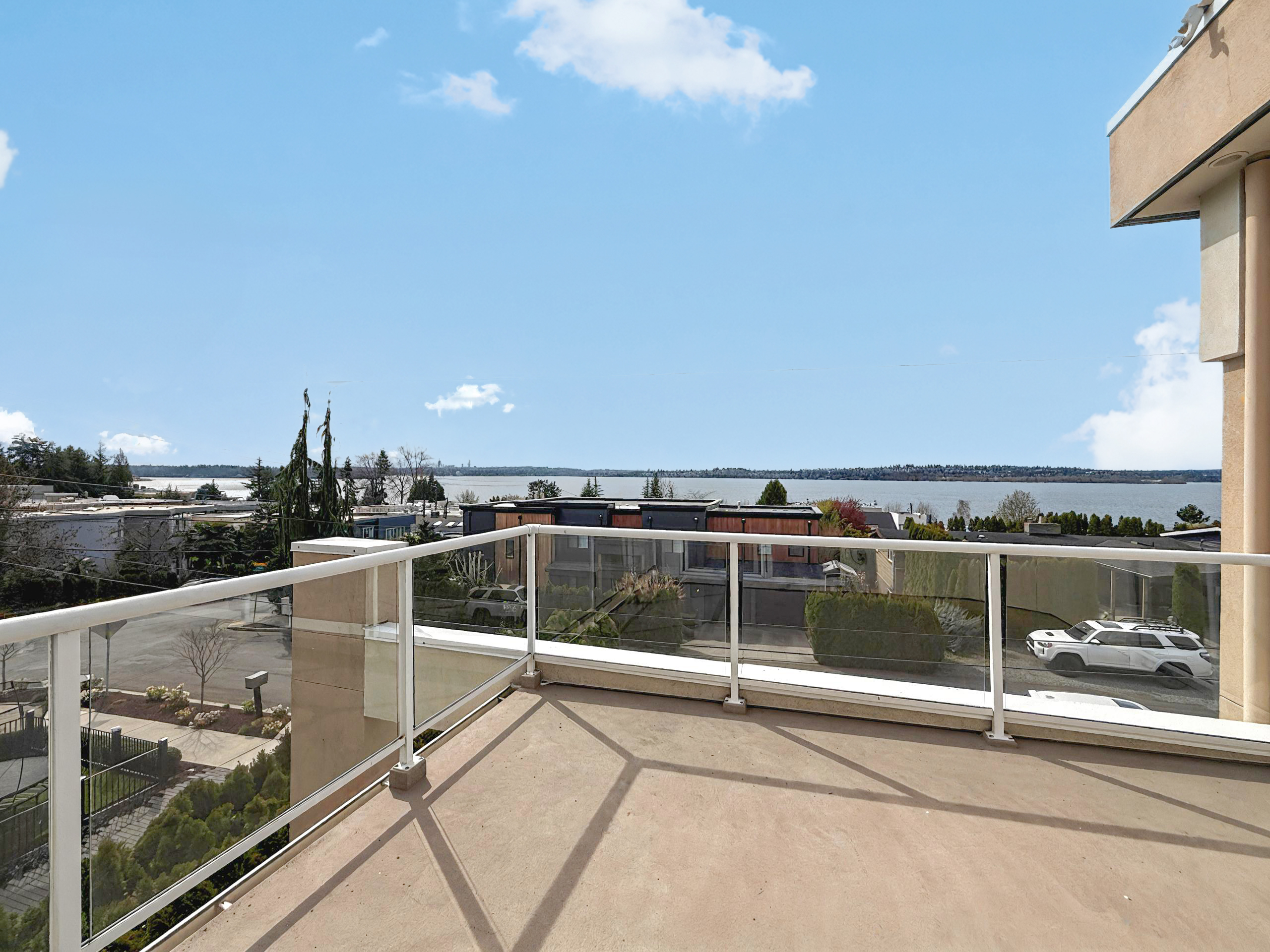 Kirkland WA rental property exterior managed by Sagareus Property Management, Eastside residential investment