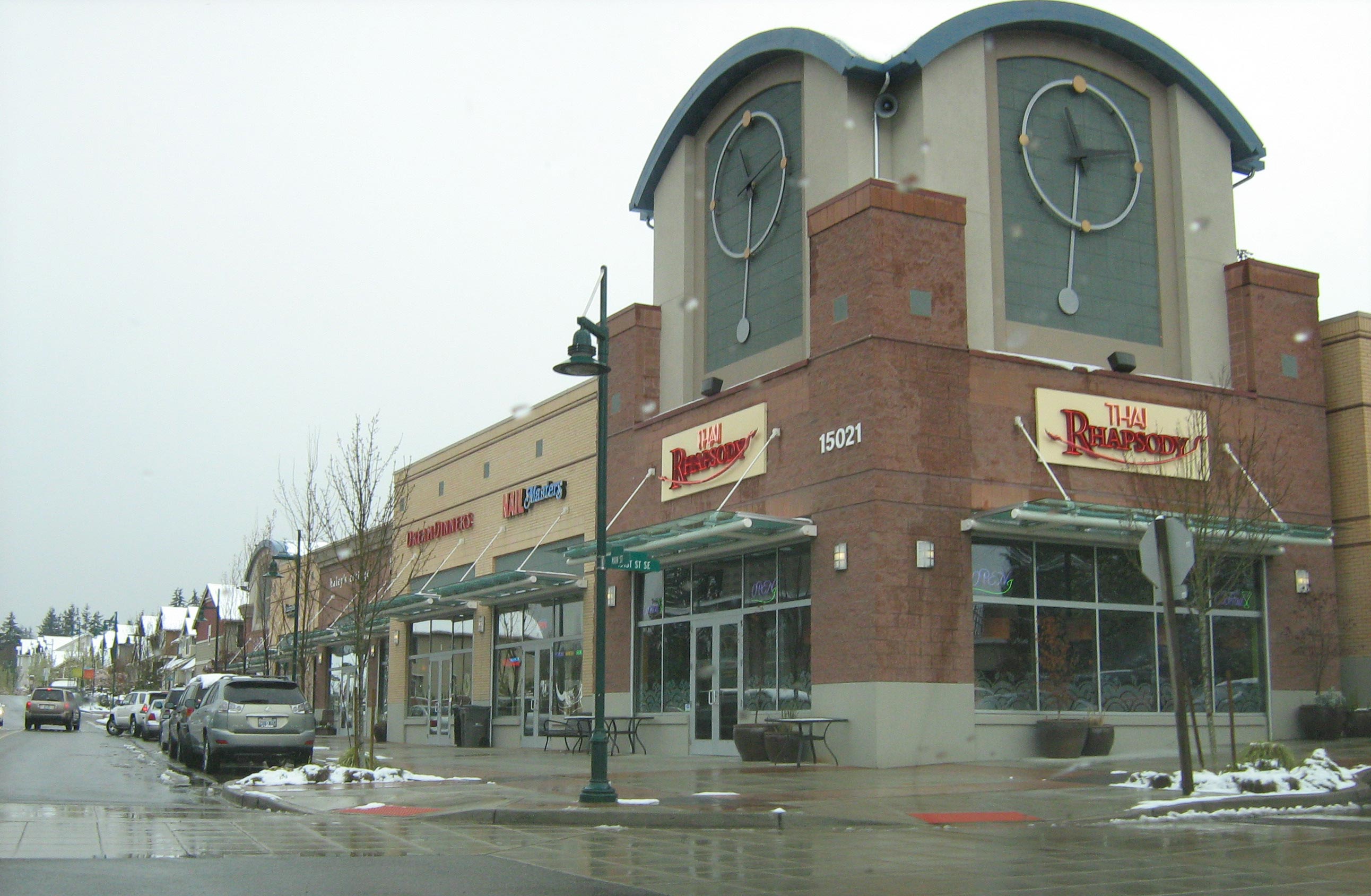 Local dining near Mill Creek WA rental properties managed by Sagareus Property Management